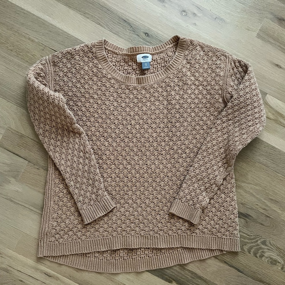 Old navy knit sweater